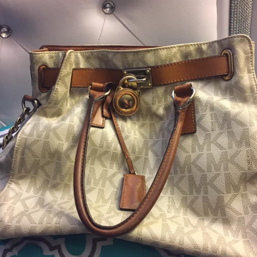 Michael Kors purse